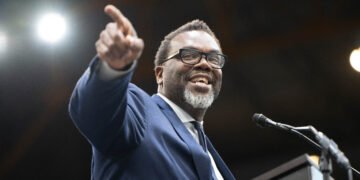 DOJ Investigates Chicago’s Hiring Practices Amid Racial Equity Push